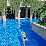 Argisht Luxury * Golden Sands