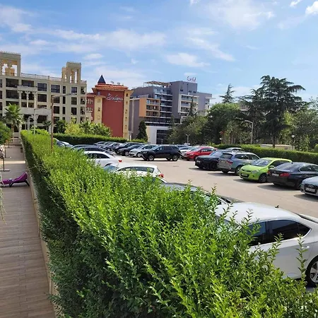Daire Argisht Luxury Altın Kumlar